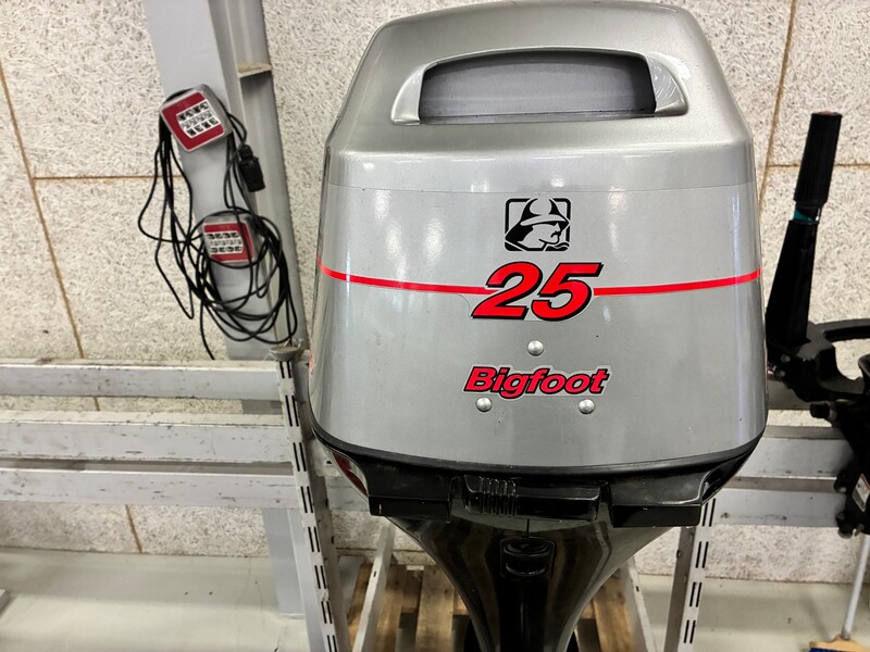 mariner 25  Bigfoot